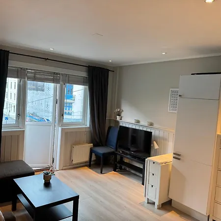 Stilren Og Sentral Byleilighet Med Balkong! Appartement Oslo